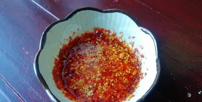 鸿运沉默出装攻略（掌握鸿运沉默最佳出装策略，无声杀敌，战无不胜！）