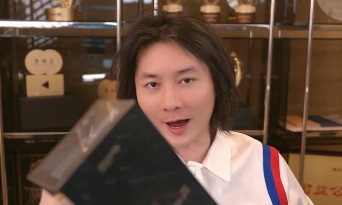 《张大仙猴子出装攻略视频-打造超强猴子玩法》（张大仙亲自教你如何选择出装，让你的猴子称霸游戏场！）